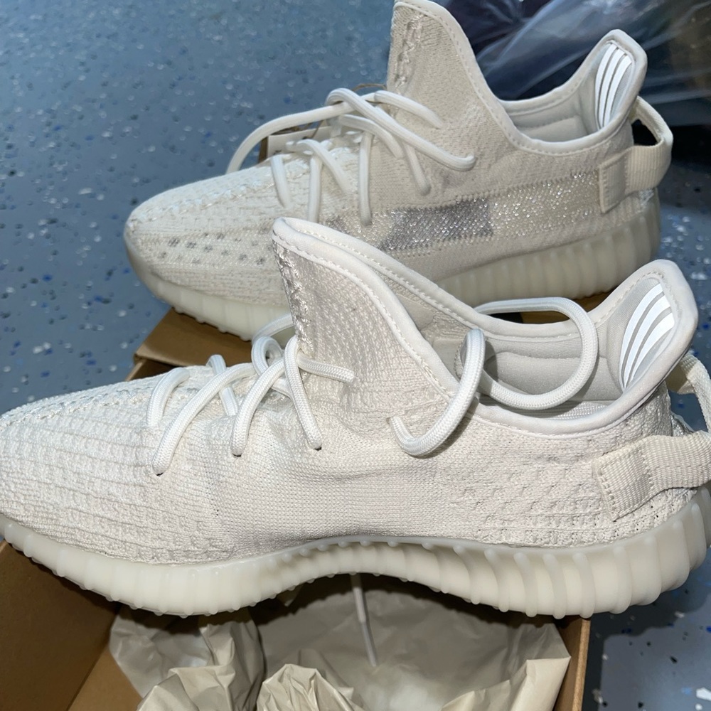 Yeezy boost 350 V2